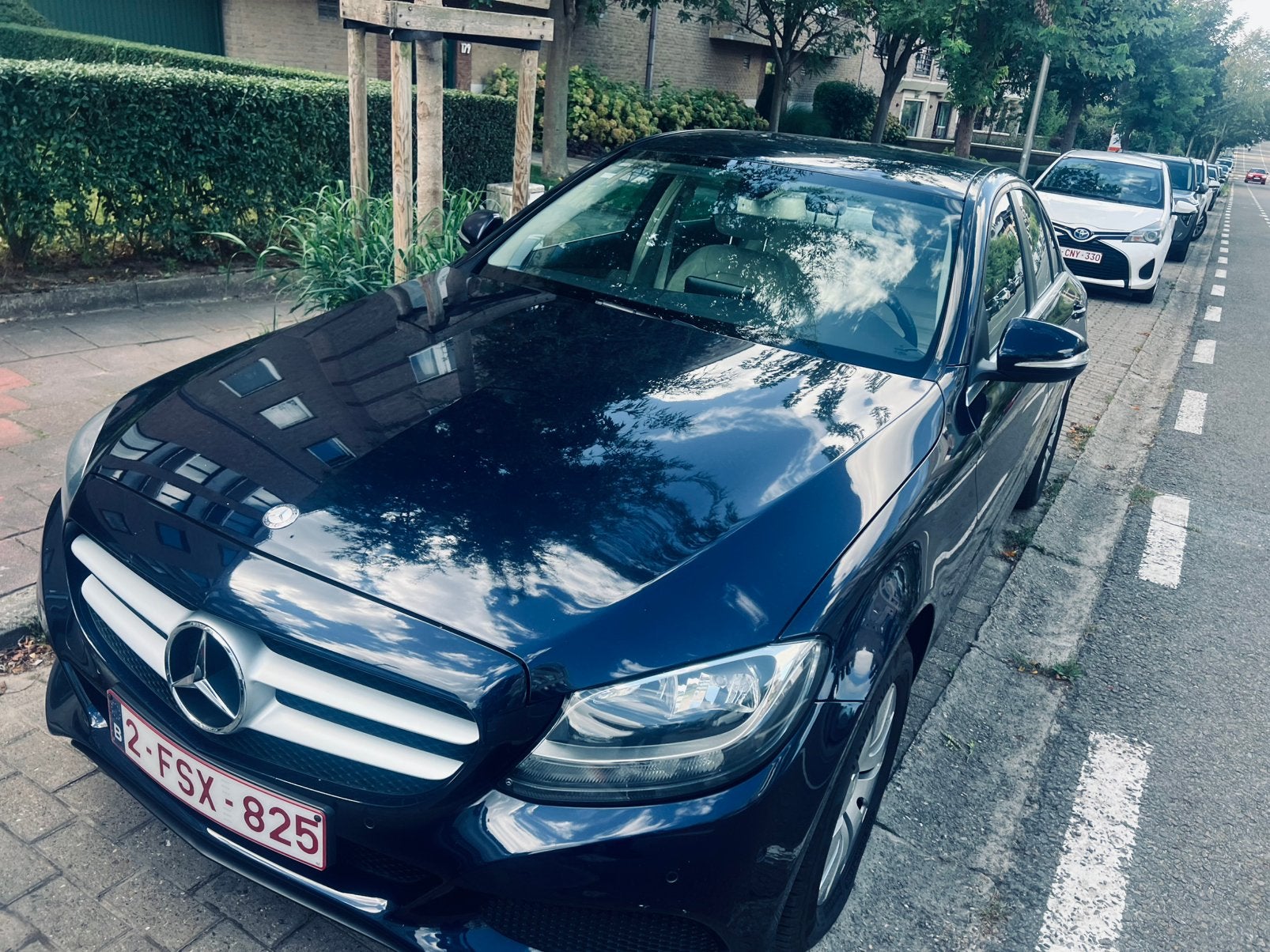 Mercedes C180 essence manuelle bleu nuit métallisée, Auto's, Euro 5, Achterwielaandrijving, 4 cilinders, Leder