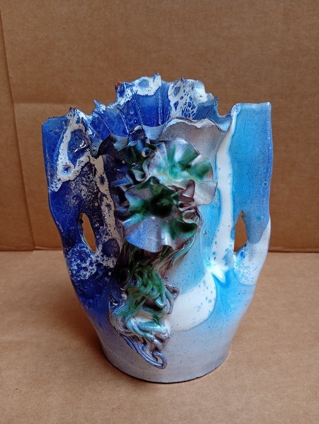 Vase sculptural, Enlèvement ou Envoi