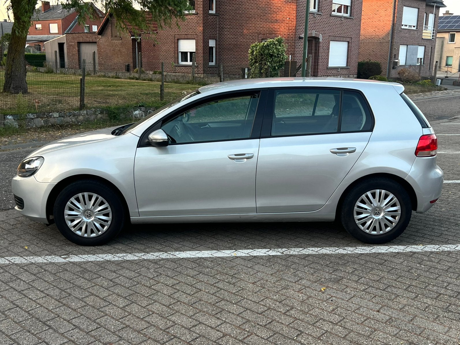 Volkswagen Golf 6 1.4 Benzine Euro 5, Auto's, Voorwielaandrijving, Euro 5, Stof, 4 cilinders