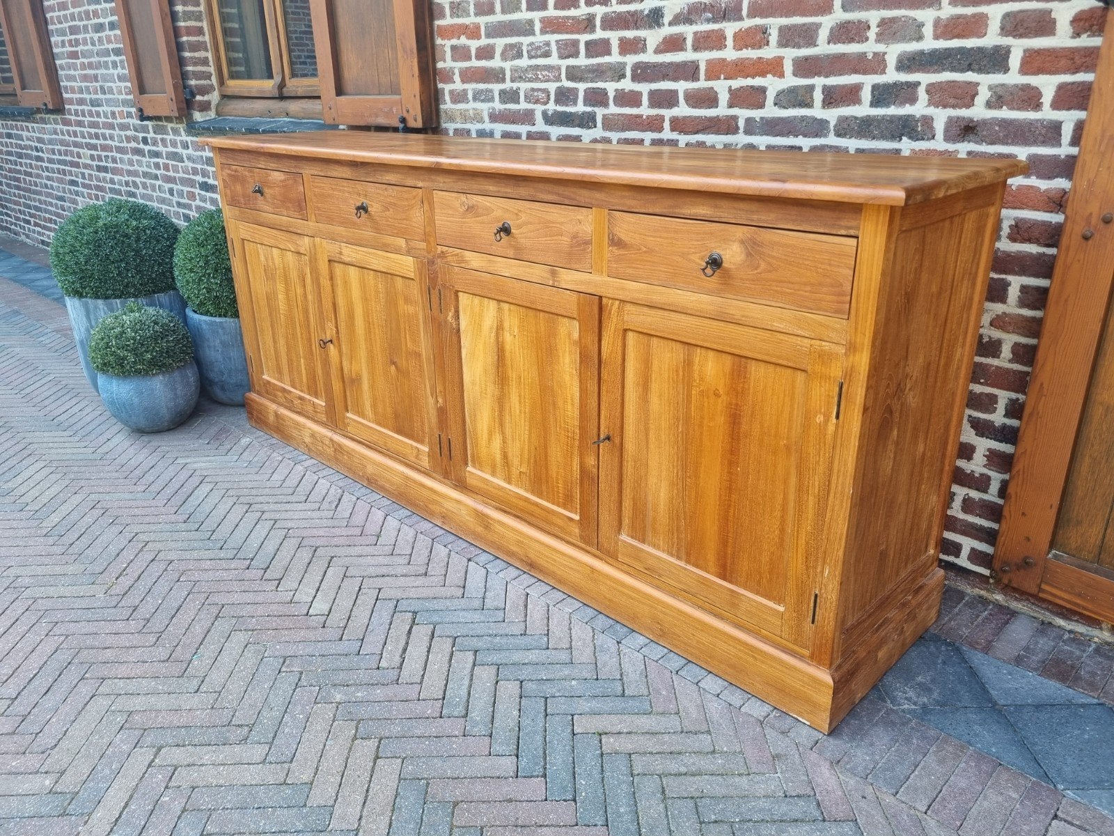 Buffet en teck Art., Maison & Meubles, Teck, Avec tablette(s), 25 à 50 cm, 200 cm ou plus