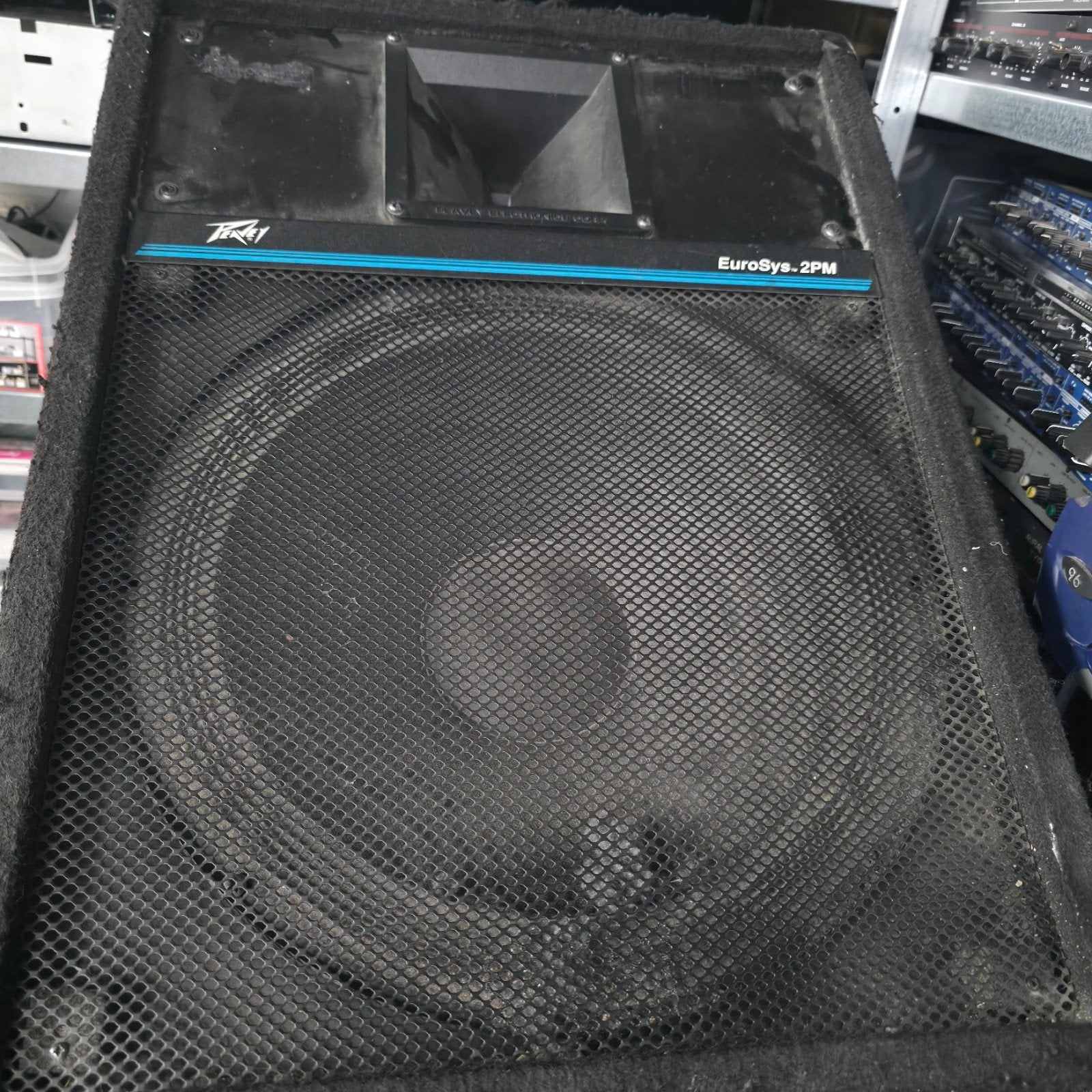 PEAVEY actieve 15 inch monitoren   4x, Muziek en Instrumenten, Ophalen