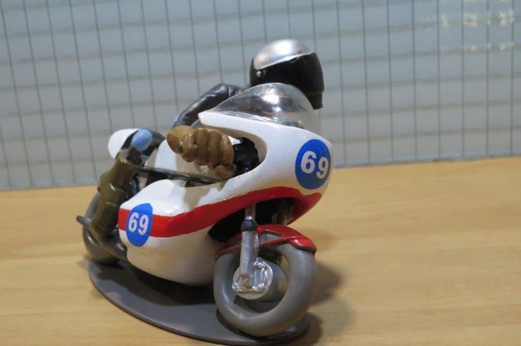 Joe Bar Jeremy Kuni Yamaha 350 TZ 1:18 jb157 los, Enlèvement ou Envoi, Neuf, Autres types