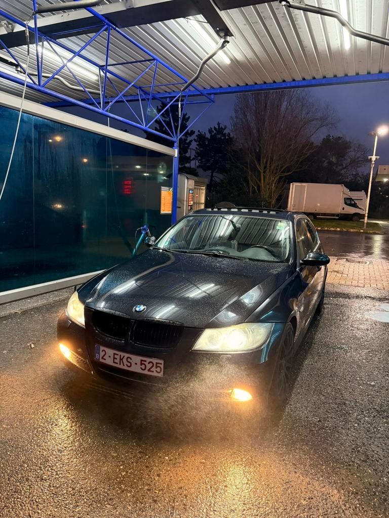 BMW 330ia Clinical Condition Pink Paper — volledige optie, Automaat, Achterwielaandrijving, Zwart, Zwart
