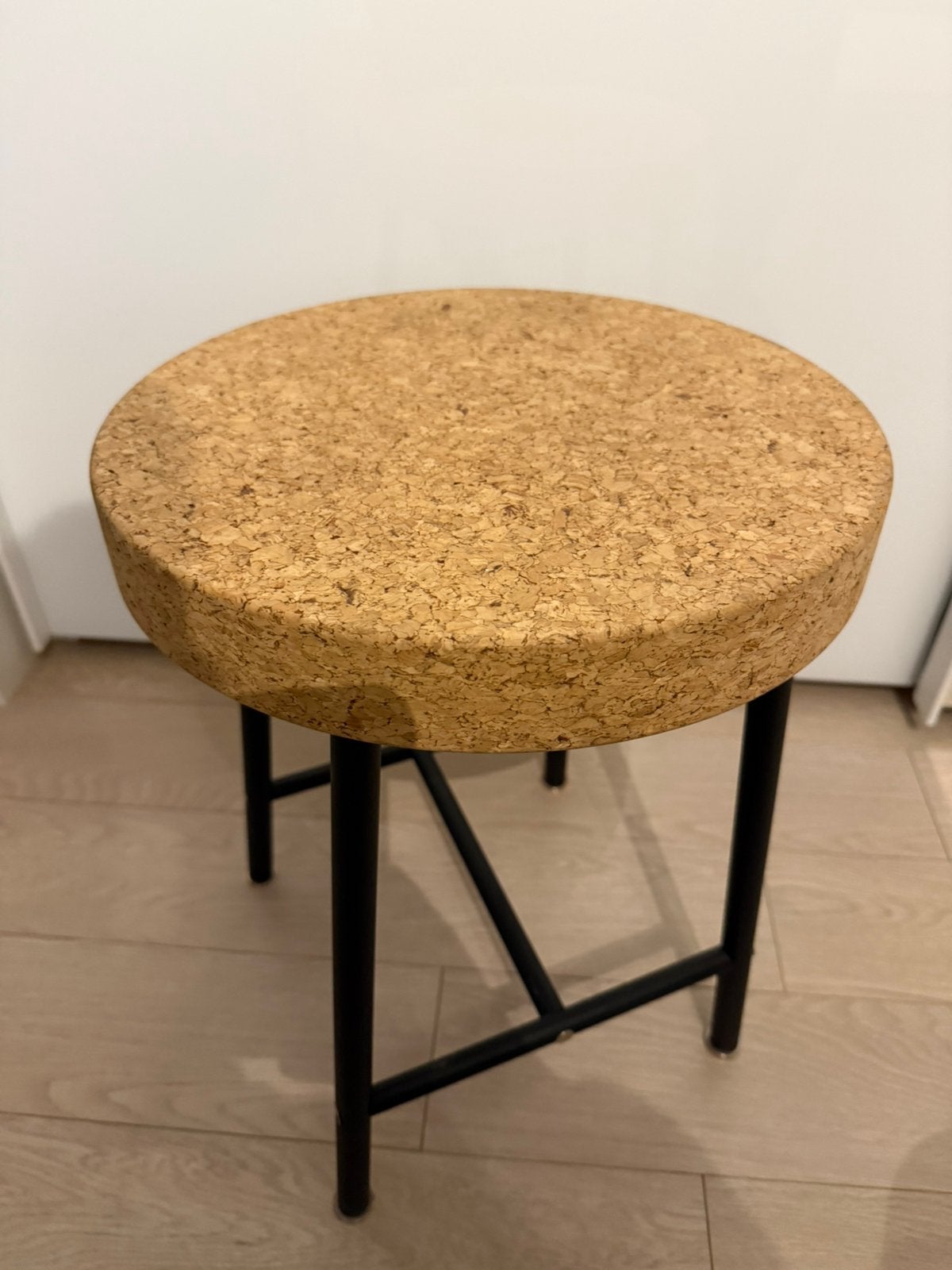 Tabouret IKEA SINNERLIG 21177 Ilse Crawford—liège — vintage, Enlèvement, Comme neuf, Matériaux autres