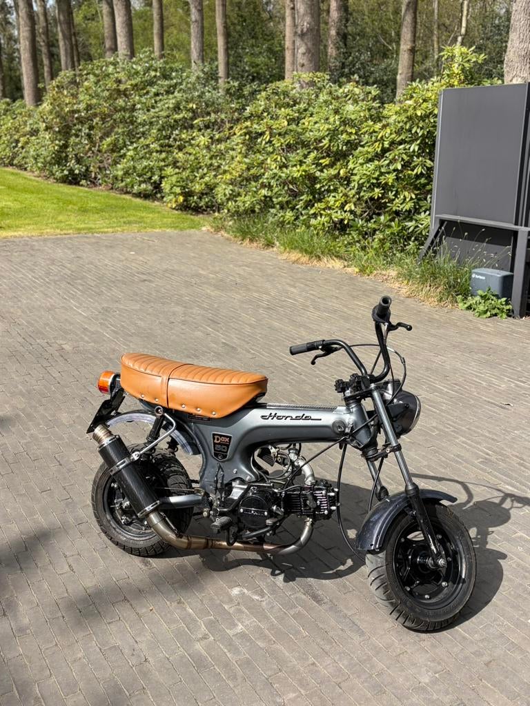Honda dax st50 1977 Belgische dax 2de eigenaar, Fietsen en Brommers, Ophalen, Overige modellen, Klasse B (45 km/u), Zo goed als nieuw
