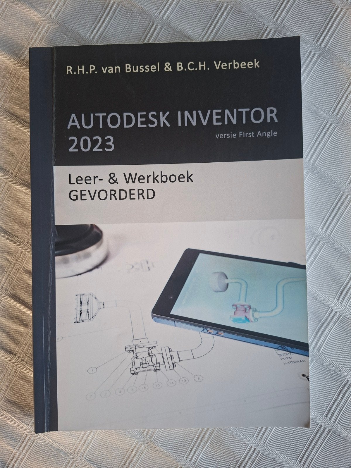 Autodesk Inventor 2023, Computers en Software, Ophalen