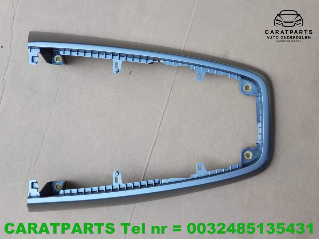 89A863969 Audi Q4 E TRON inleg console Q4 e tron inzetstuk, Gebruikt, AUDI AG, Auto-Union-Strasse 1
85045  Ingolstadt, DE, Audi