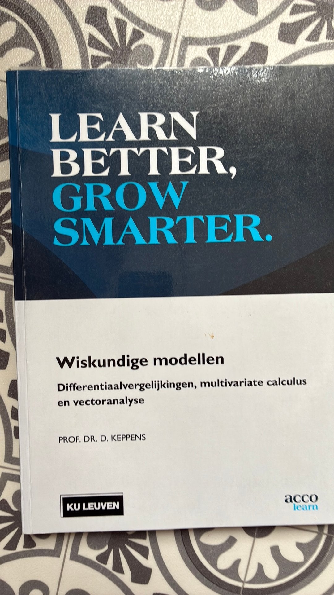 Dirk Keppens - Wiskundige modellen, Ophalen, Dirk Keppens