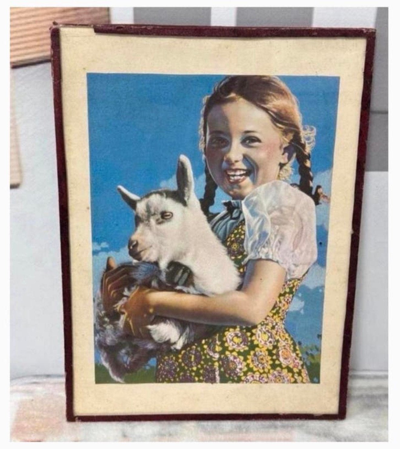 Vintage meisje met geit, glas glazen wanddecoratie 20x27cm, Ophalen of Verzenden