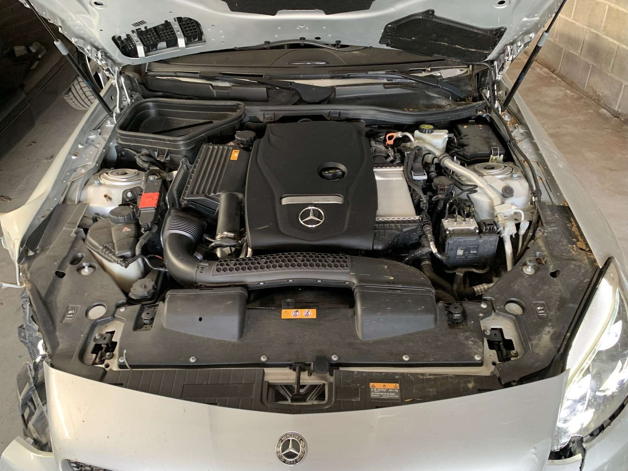 Mercedes-Benz SLC 180 MOTEUR DEMARRE / AIRBAGS OK / NON DÉC, Auto's, Mercedes-Benz, Achterwielaandrijving, Gebruikt, Euro 6, 4 cilinders