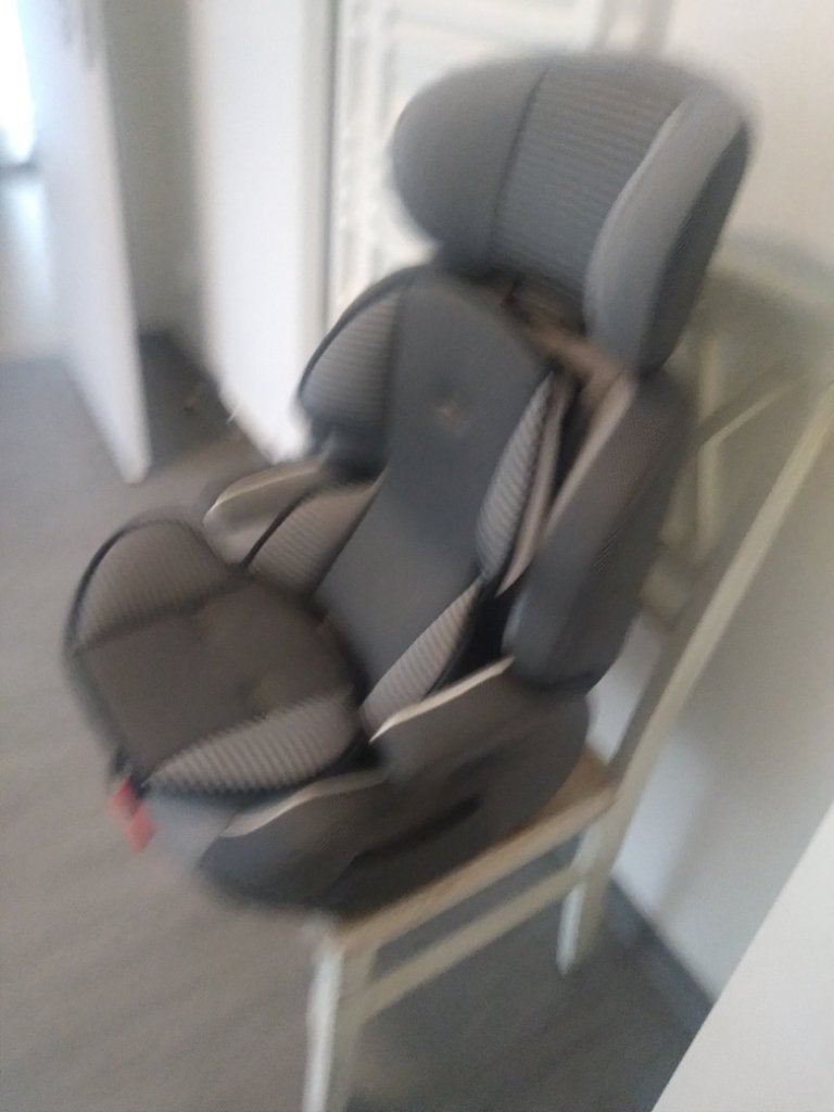 Kinderautostoel, Kinderen en Baby's, Autostoeltjes, Autogordel, Zo goed als nieuw, Verstelbare rugleuning, Ophalen