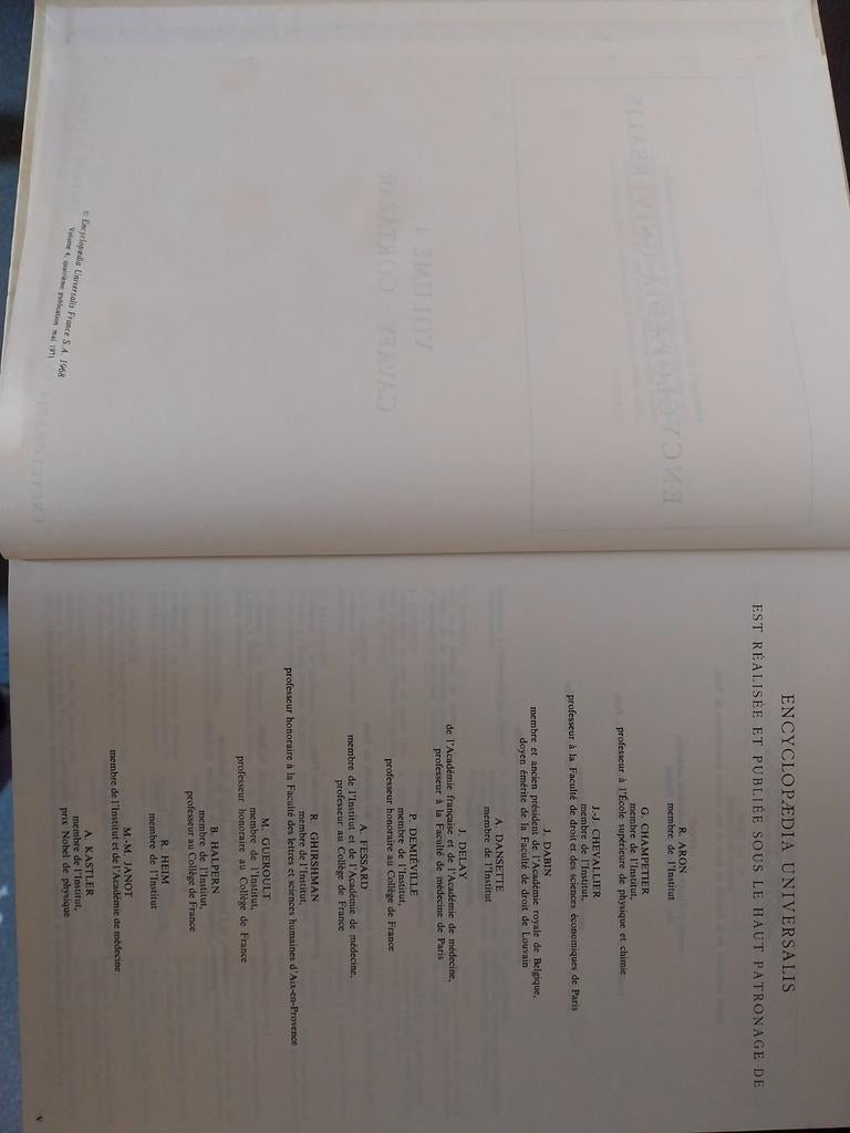 Bibliothèque encyclopédie universalis 1968., Livres, Encyclopédies, Enlèvement