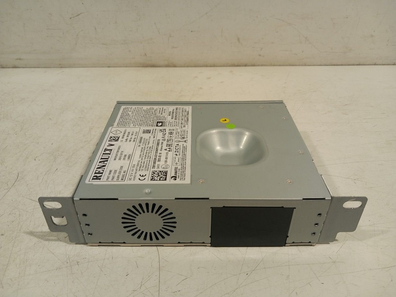 Radio Renault Scenic, Ophalen of Verzenden, Van der Ven Autorecycling B.V., Onderdelen@venauto.nl, Ettenseweg 76, 4706 PB Roosendaal, The Netherlands