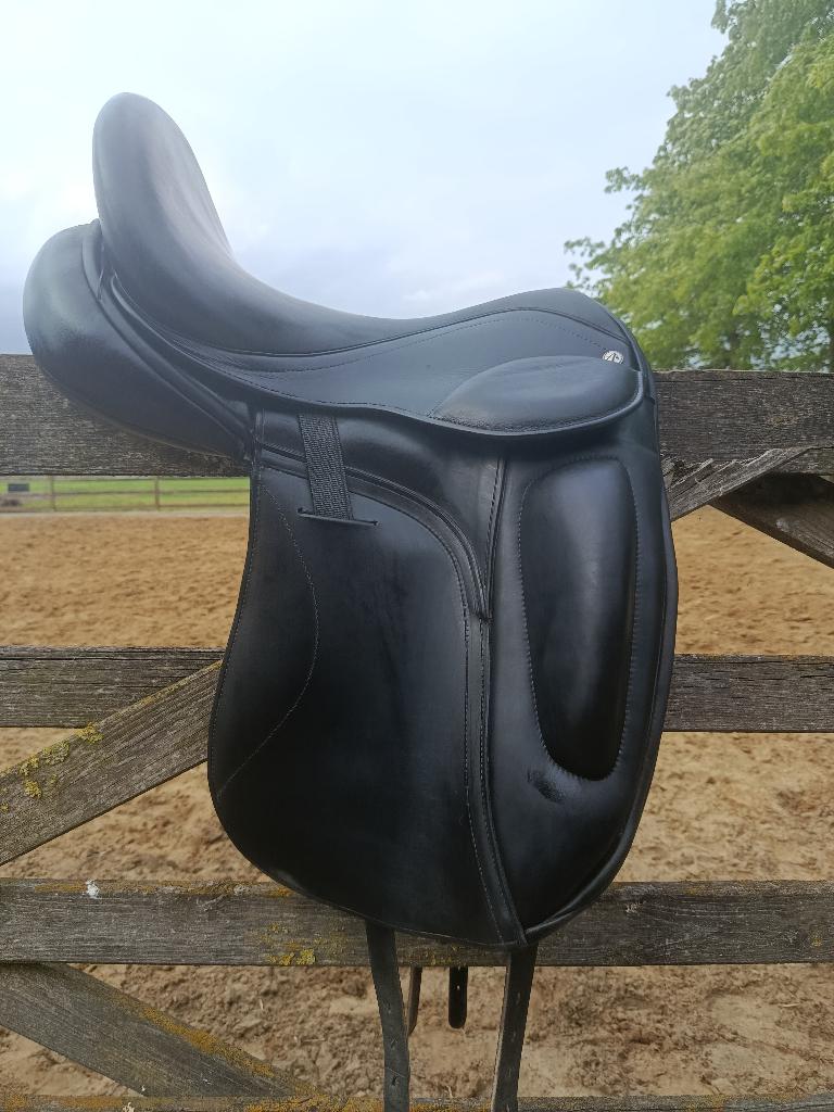 Anatomica dressuurzadel, Dieren en Toebehoren, Ophalen, Zo goed als nieuw, Dressuur