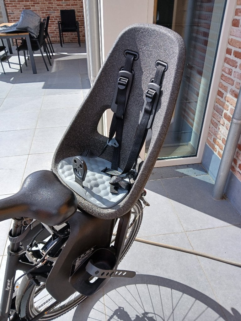 Fietszitje thule, Fietsen en Brommers, Fietsaccessoires | Fietsstoeltjes, Ophalen, Zo goed als nieuw, Achterzitje, Thule / Chariot