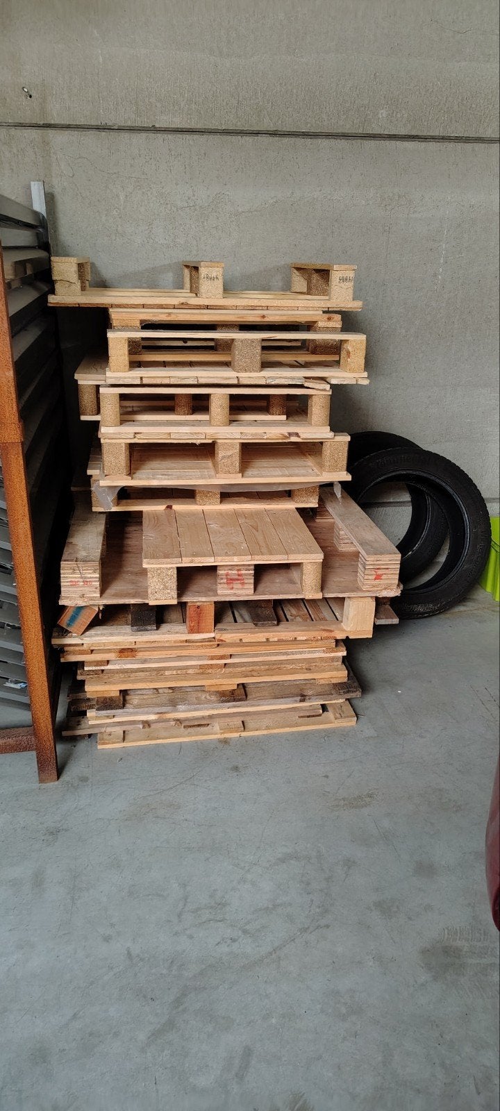 GRATIS wegwerp pallets, Enlèvement