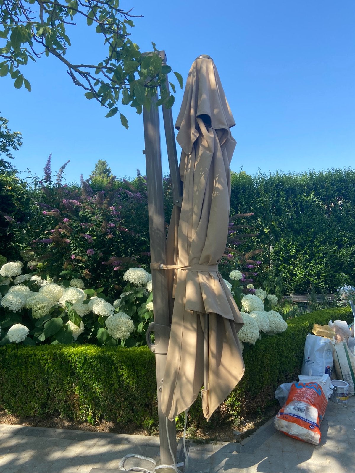 Parasol de jardin, Jardin & Terrasse, 3 à 4 mètres, Enlèvement, Utilisé, Réglable