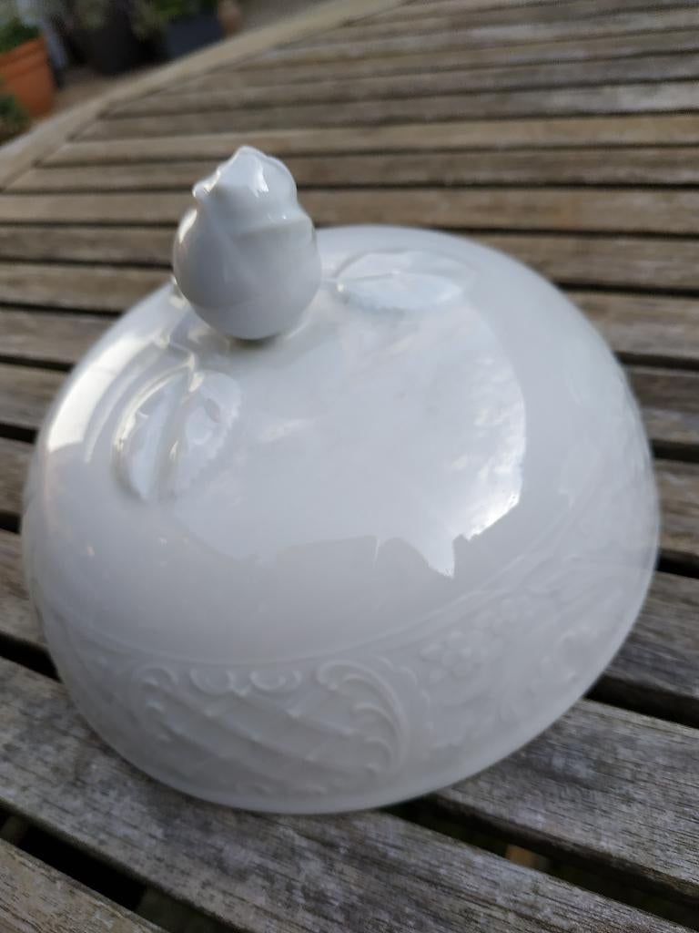11 Cloches couvre assiette, Enlèvement, Comme neuf