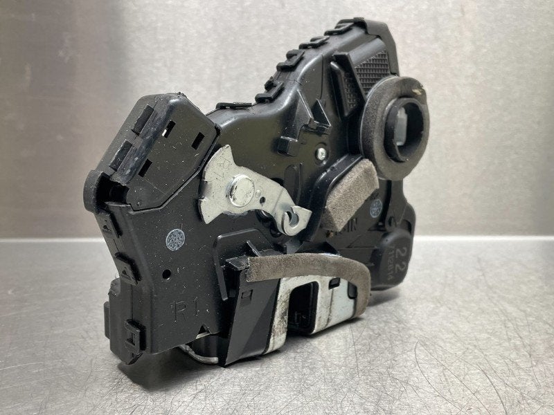 SERRURE DE PORTE RODS AVANT DROIT Daihatsu Sirion 2 (M3), Utilisé, Daihatsu