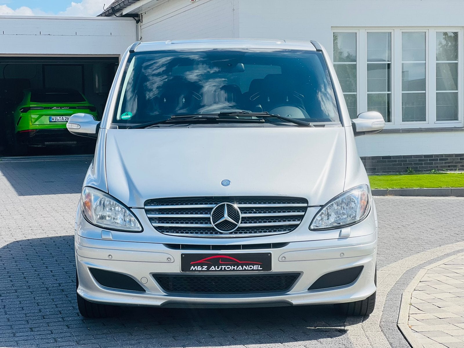 Mercedes Viano 3.0 CDI V6 ** AMG PAKKET ** 8 ZITPLAATSEN, Autos, Achat, Entreprise, Carnet d'entretien, 5 portes