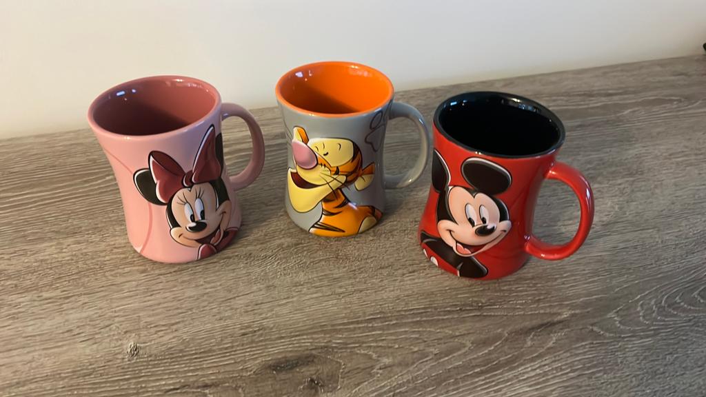 Disney tassen, Huis en Inrichting, Keuken | Servies, Ophalen of Verzenden, Zo goed als nieuw