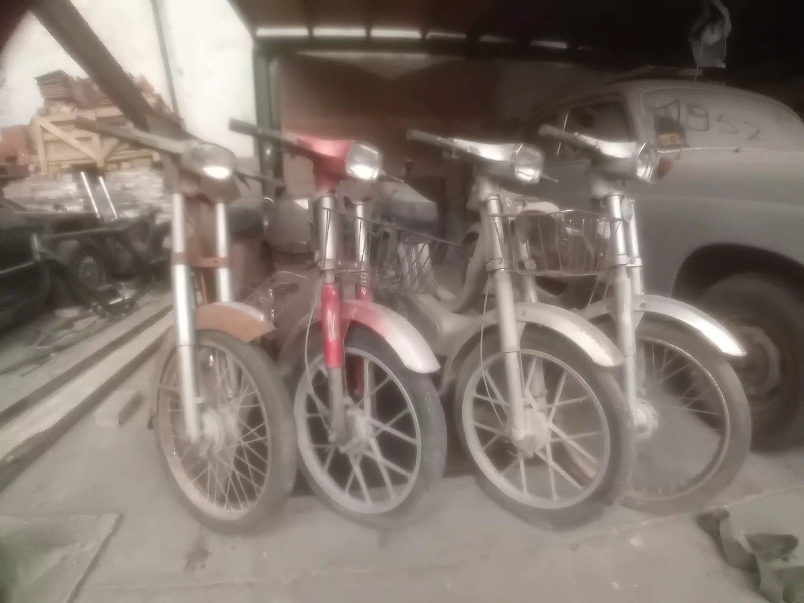 Plagio vespino, Fietsen en Brommers, Ophalen