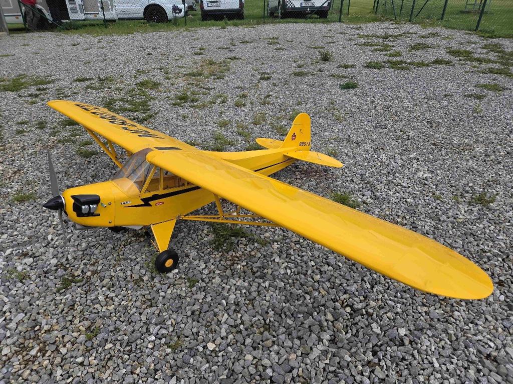Avion RC PIPER J3 CUB 40   2,032 m nitro, Enlèvement, Utilisé, Nitro
