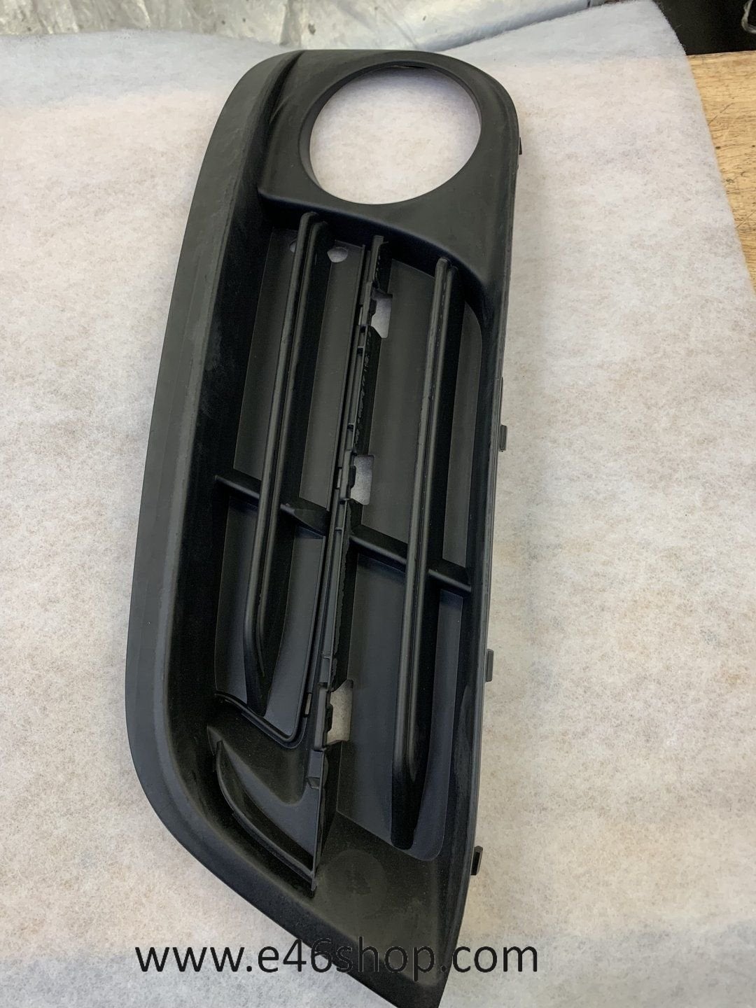 Bumper rooster dicht BMW F10 F11 links oe 51117342411 nieuw, Auto-onderdelen, -, -, Nieuw, Ophalen of Verzenden