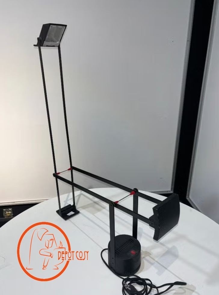 Lampe de bureau Artemis sur pied – Design professionnel, Antiquités & Art, Enlèvement ou Envoi