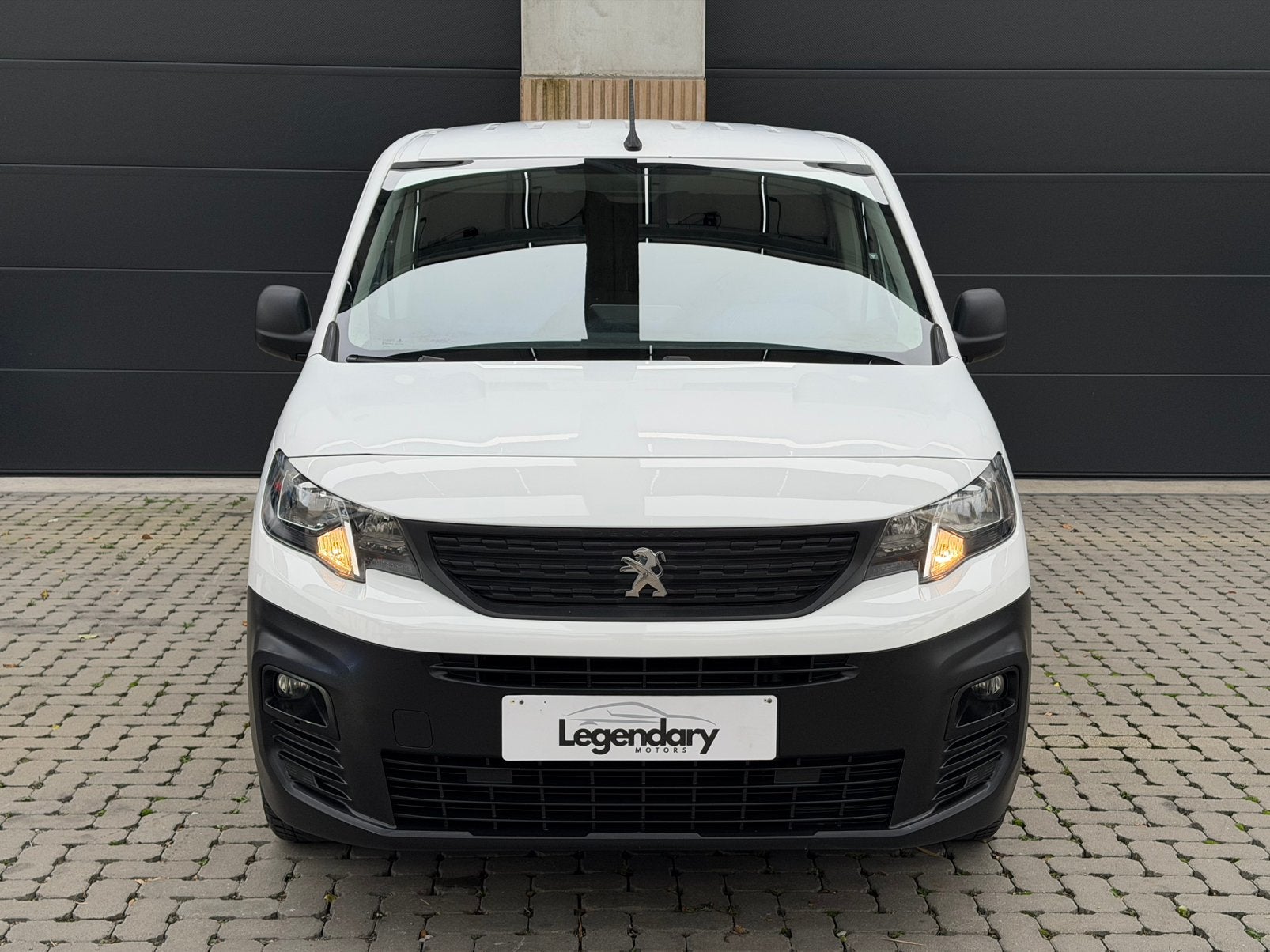 Peugeot Partner 1.2 PureTech L1 Light Premium S/S(EU6.3), Autos, Achat, Euro 6, Entreprise, Boîte manuelle