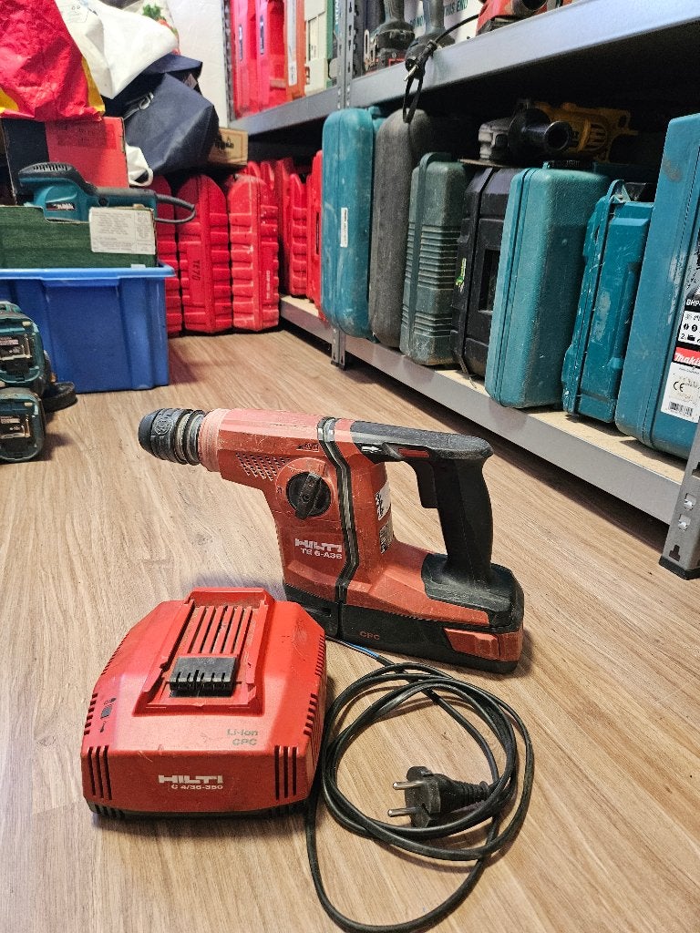 Hilti TE 6-A22-Hilti TE 6-A36 Set Klopboormachine, Doe-het-zelf en Bouw, Ophalen of Verzenden, Zo goed als nieuw, Accuboormachine