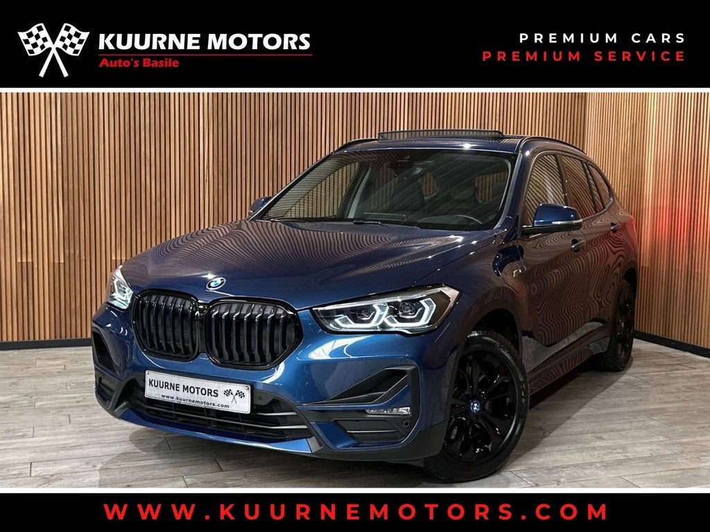 BMW X1 xDrive25e Pano/Led/Acc/Hud/Leder/GpsPro/Cam/Keyless *, 4 deurs, Gebruikt, Blauw, Lichtsensor