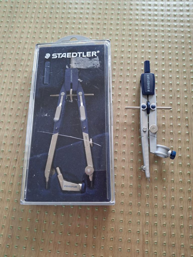Set passers Staedtler mars 552, Diversen, Schoolbenodigdheden, Ophalen of Verzenden, Zo goed als nieuw