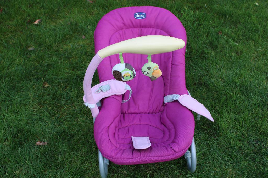 Babysitter CHICCO, Ophalen, Verstelbaar, Wipstoel, Zo goed als nieuw