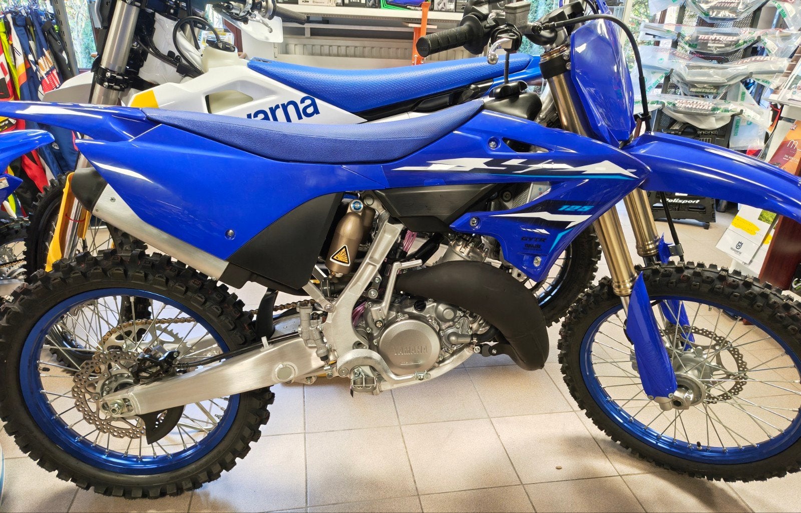 Yamaha YZ 125 2026 nieuw, Motoren, Particulier, 1 cilinder, Crossmotor, 125 cc