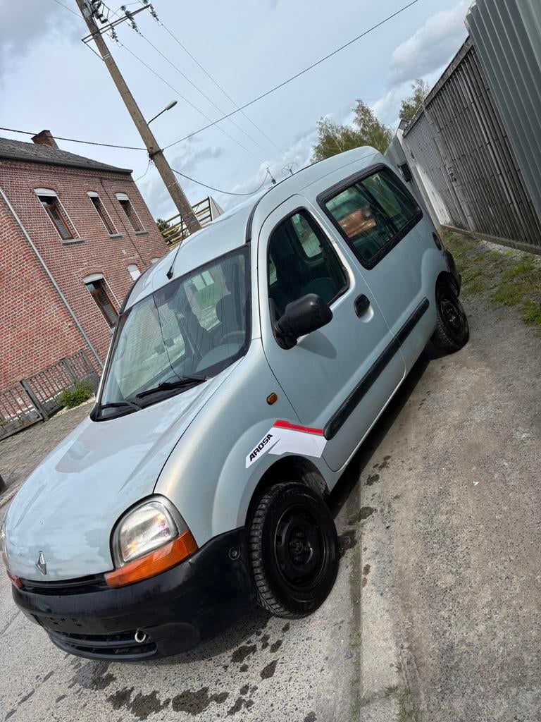 Renault kangoo faible kilométrage, Autos, Argent ou Gris, Achat, 4 portes, Bleu