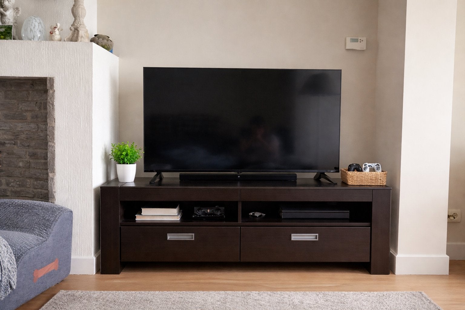 TV kast 140 cm – modern & stevig, Ophalen, Zo goed als nieuw