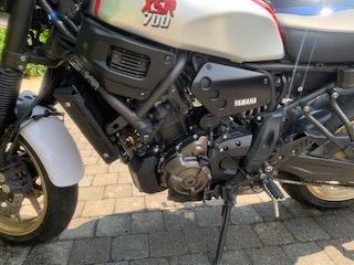 Yamaha XSR700 XTribute, Particulier