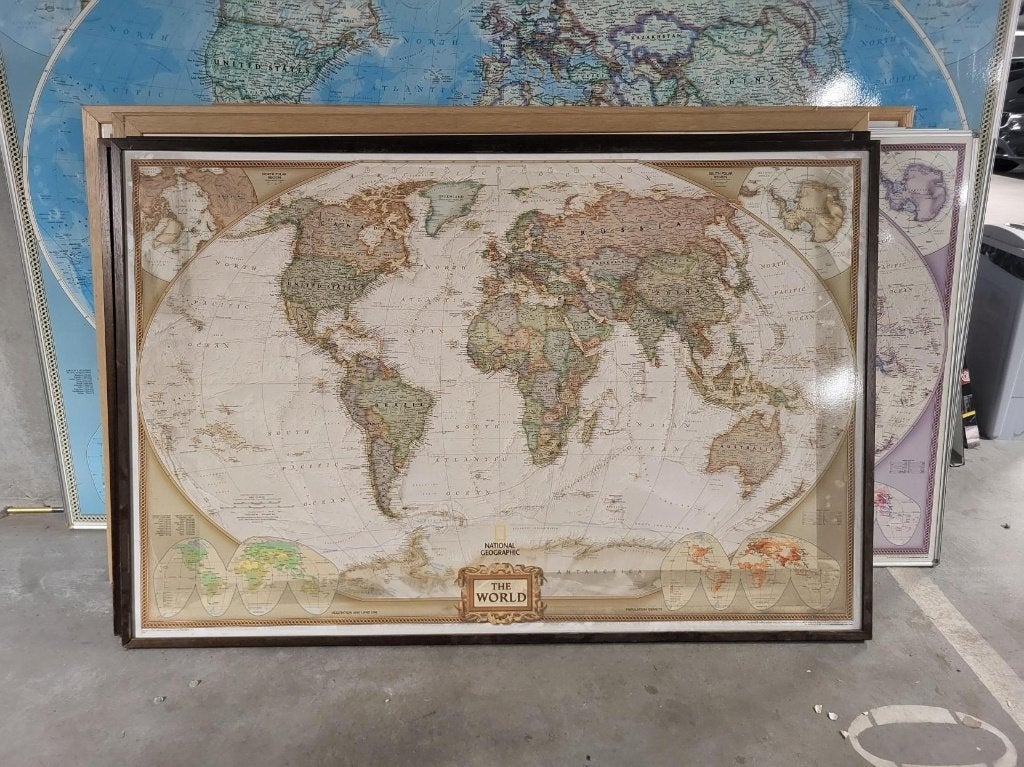 Carte du monde, Enlèvement, Géographie