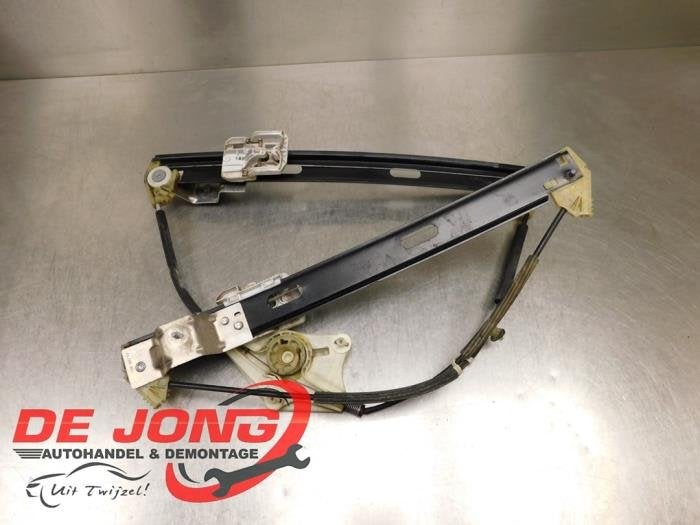 Mécanique vitre 4portes avant gauche d'un Seat Leon, -, 3 mois de garantie, Utilisé, -