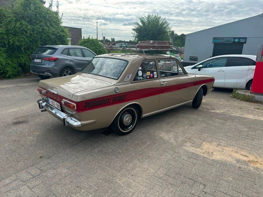 Ford Taunus 15M Mai 1968, foto 12