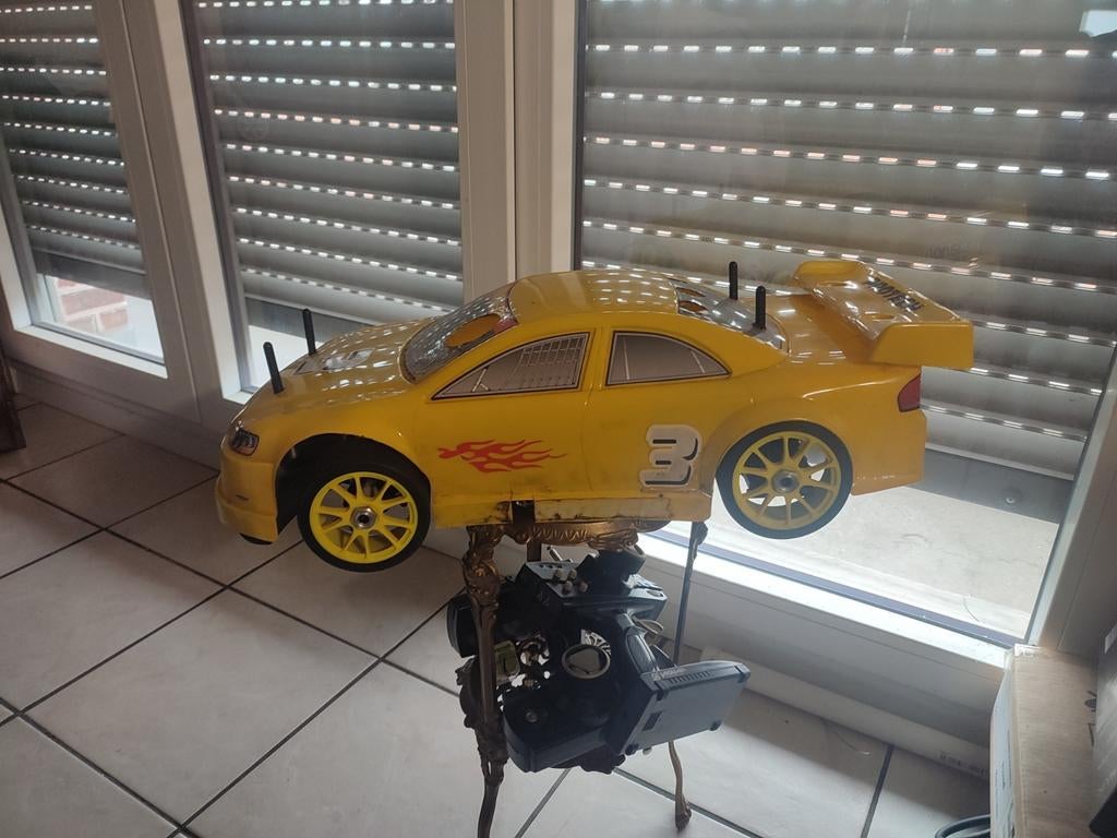 Rc nitro auto's, Enlèvement
