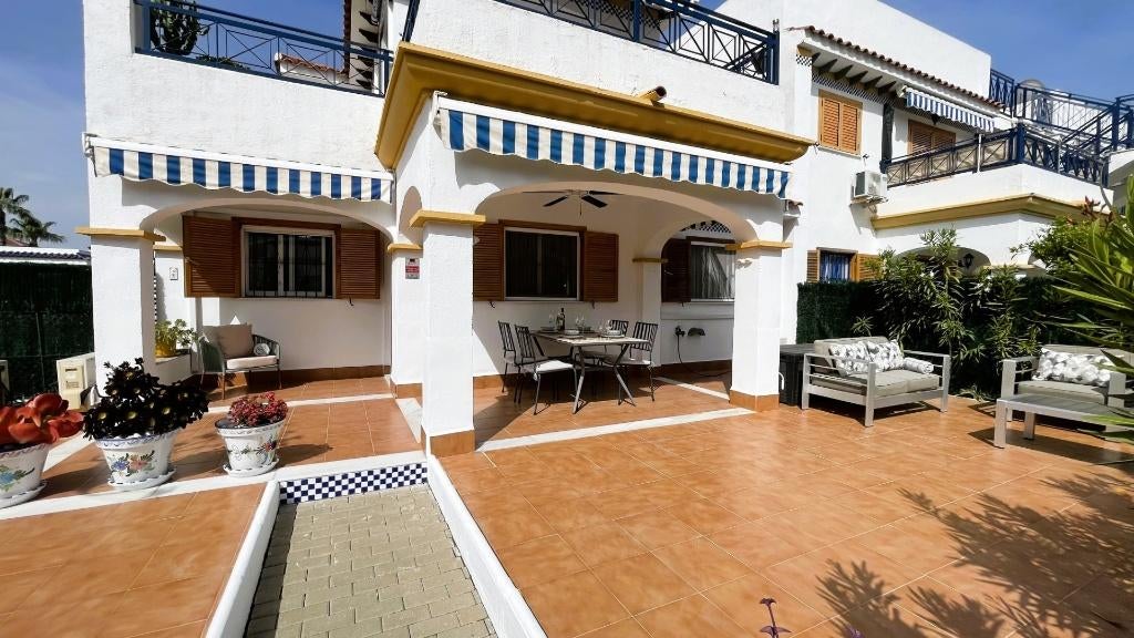 Stijlvol gelijkvloers appartement met zonnig terras, Immo, Village, Vera Playa, 60 m², 2 pièces