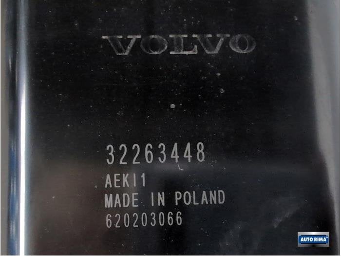 Accu (Hybride) van een Volvo XC40, Gebruikt, -, -, Volvo