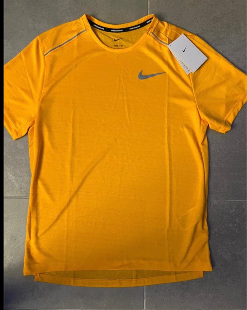 T shirt nike, Enlèvement ou Envoi, Comme neuf, Taille 46 (S) ou plus petite, Orange