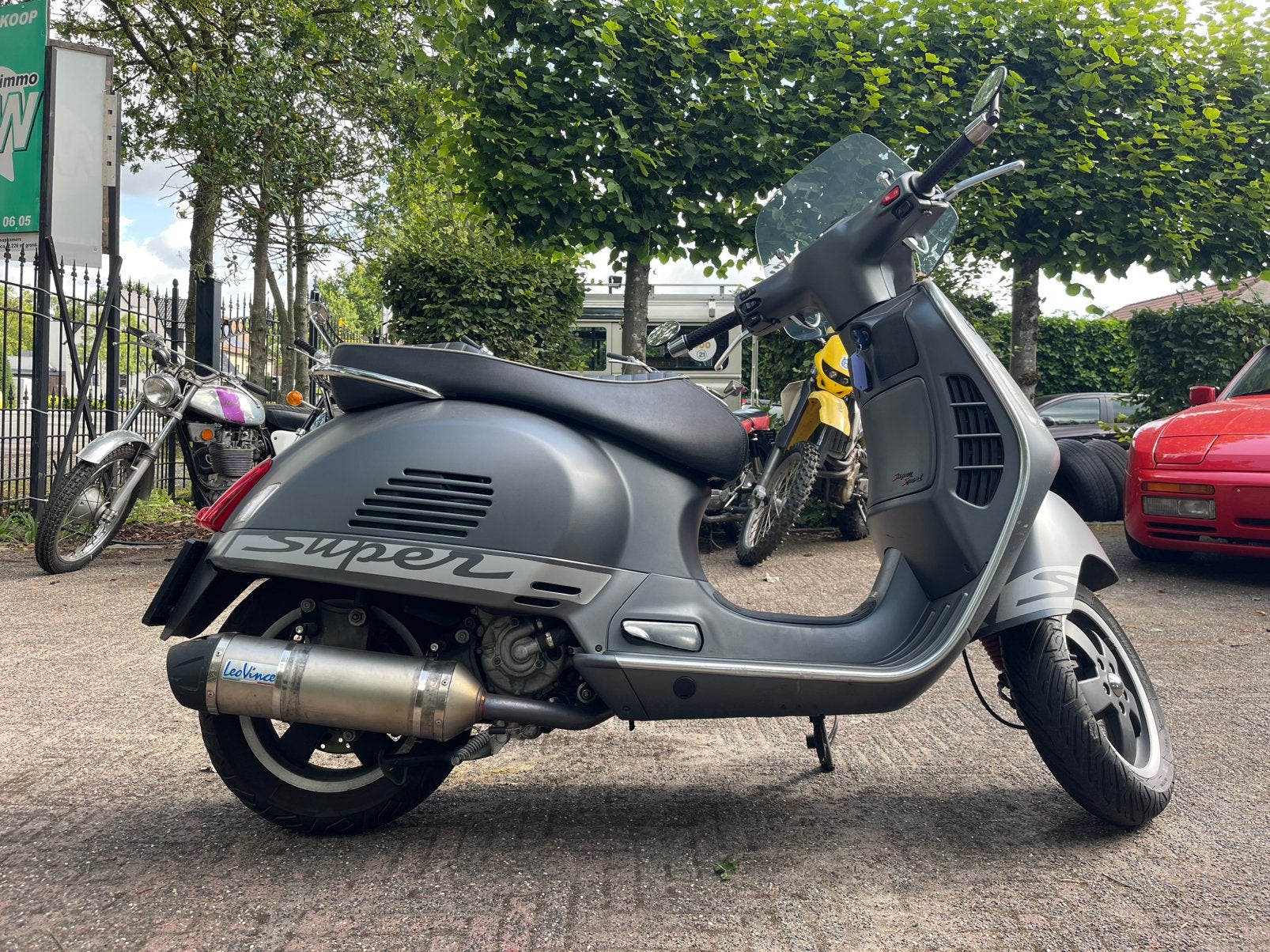 Vespa 300 Super 15000km/Leo Vince!!!!!!, Motoren, Scooter, Handgeschakeld, 278 cc, 1 cilinder