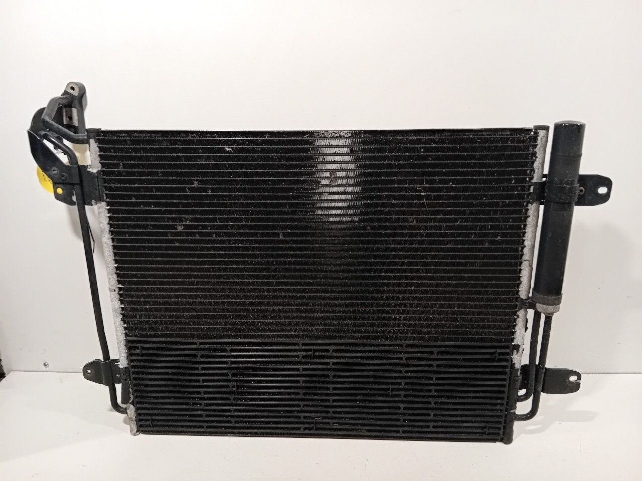 Airco radiateur Volkswagen Tiguan, Onderdelen@venauto.nl, Van der Ven Autorecycling B.V., Ettenseweg 76, 4706 PB Roosendaal, The Netherlands