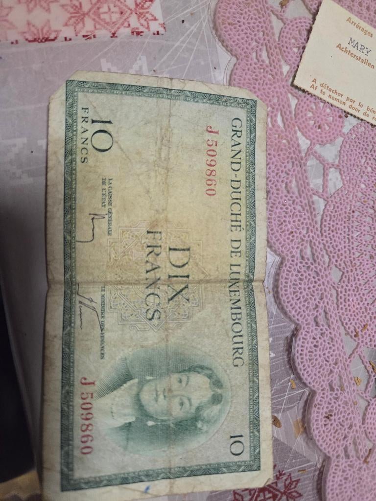 Billet de banque, Timbres & Monnaies, Enlèvement