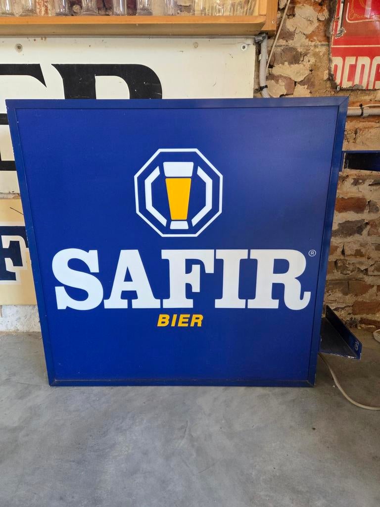 Lichtreclame safir 80x80cm, Ophalen