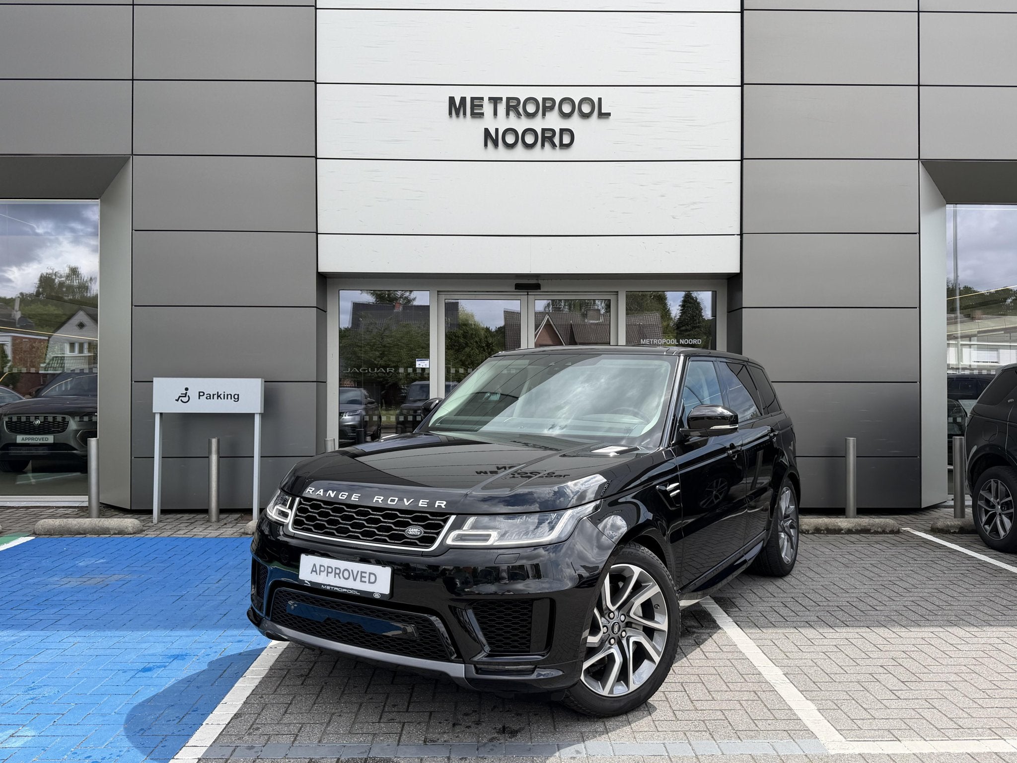 Land Rover Range Rover Sport D250 HSE, Autos, Land Rover, Entreprise, Air conditionné, Verrouillage central, Air conditionné automatique